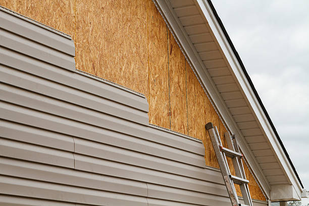 24/7 Emergency Siding Contractor experts in Cary, NC